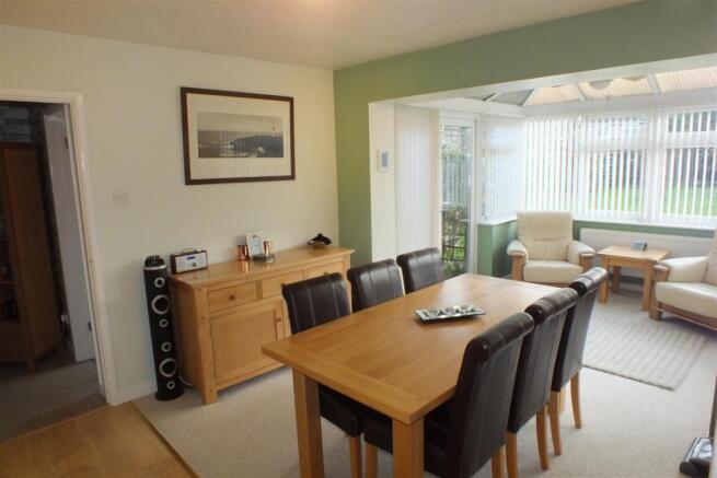 Dining Room.JPG