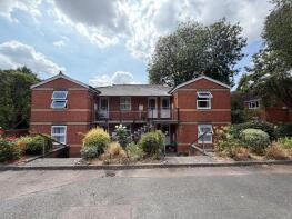 Flat 2, 24 Ashford House, Bodenham Road, Hereford HR1 2TS