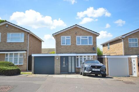 Obelisk Rise, Kingsthorpe, Northampton, NN2