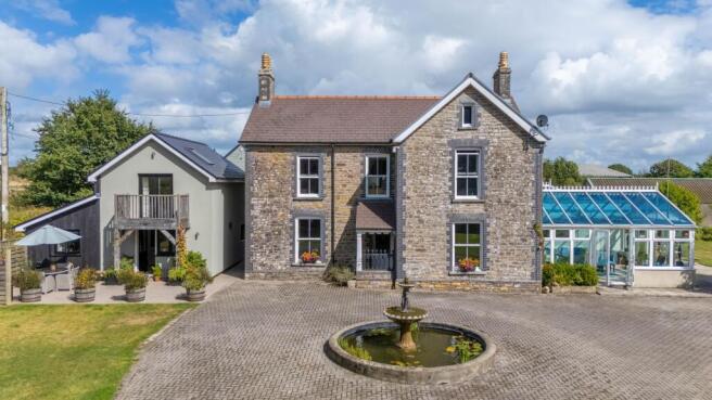 Gower Villa