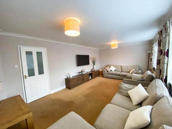 Willow Way, Hauxton, Cambridge photo 4