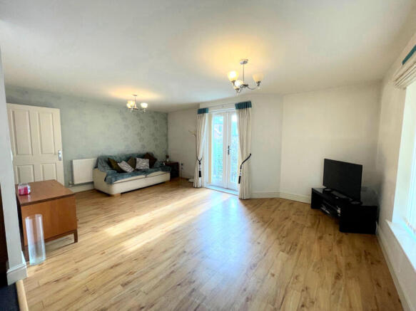 Chantry Court, Felsted, Essex photo 4