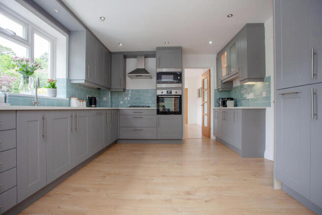 Recently fitted kichen