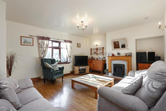 Living Room2.jpg