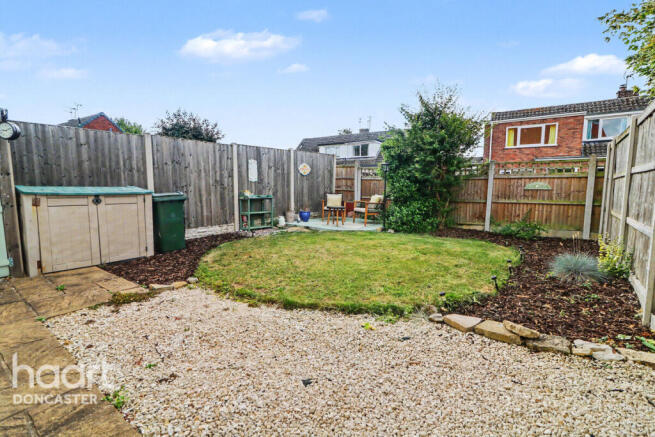 3 bed Terraced for sale Image 4