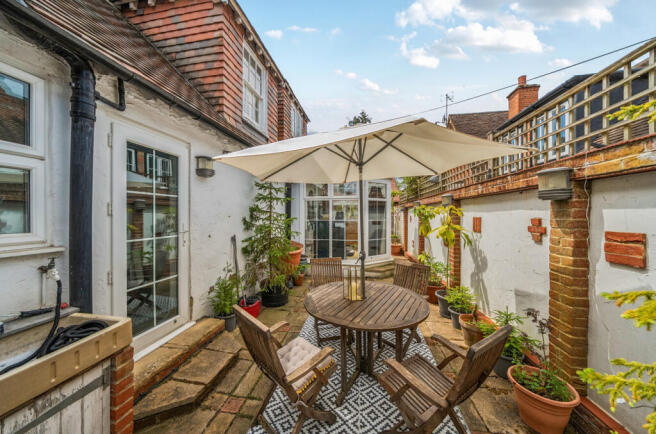 1309356-6-685a8df...