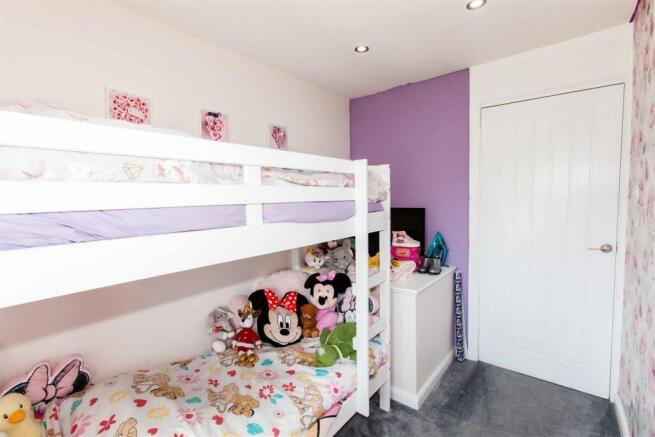 98 Brooke Drive (18).jpg