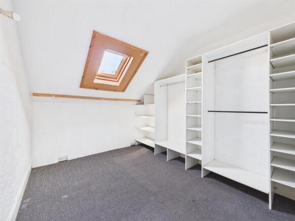 4 bed Terraced for sale Image 12