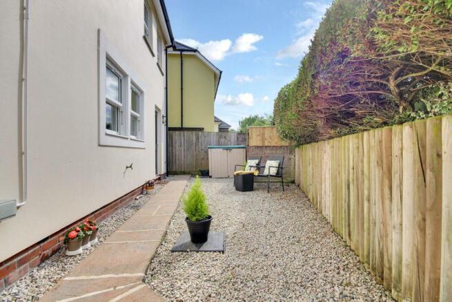 Garden at Side