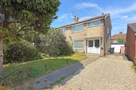 Hookstone Way, Harrogate, HG2