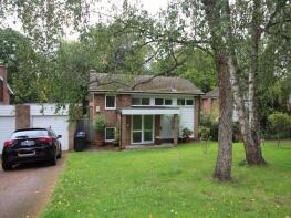 19, Cumberlands, Kenley CR8 5DX