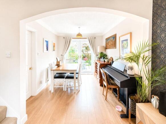3 bed Detached for sale Image 6