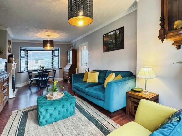 Open Plan Living / Dining