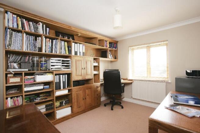 Bedroom 4/Study