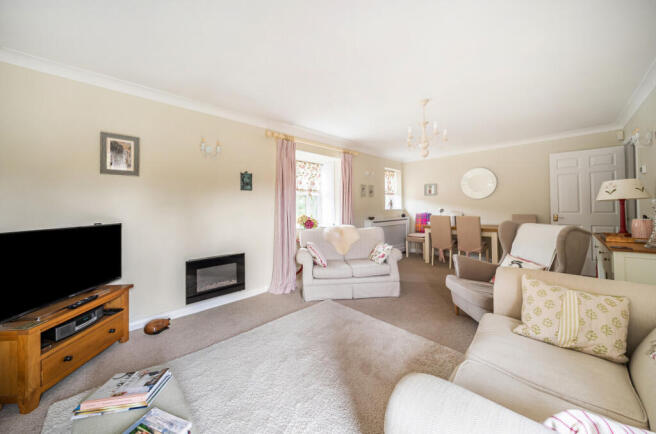 1330713-11-688239...