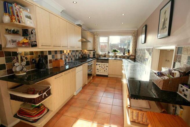 A6 kitch 4.jpg