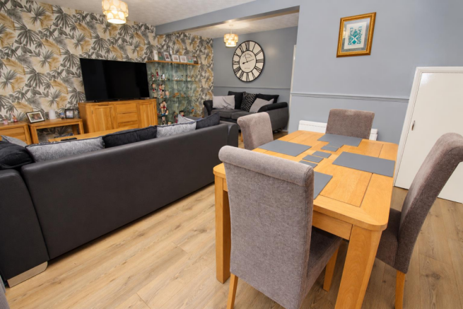 Andover Close, Tilehurst, Reading photo 4