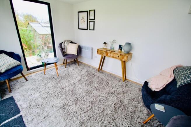 Garden room