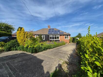 Harewood Avenue, Scarborough, YO12