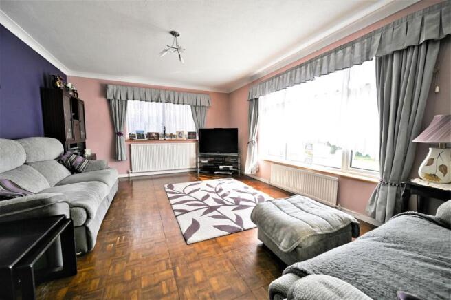 Lounge / Dining Room