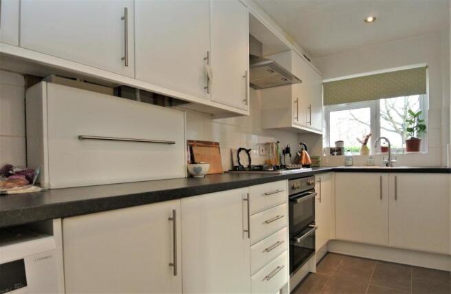 6germanderkitchen1.jpg