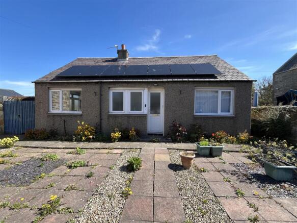 2 Gordon Street, Hopeman