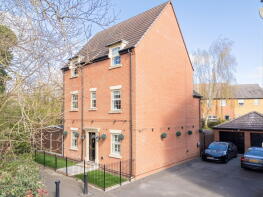 31, Thwaite Close, Corby NN18 8FS