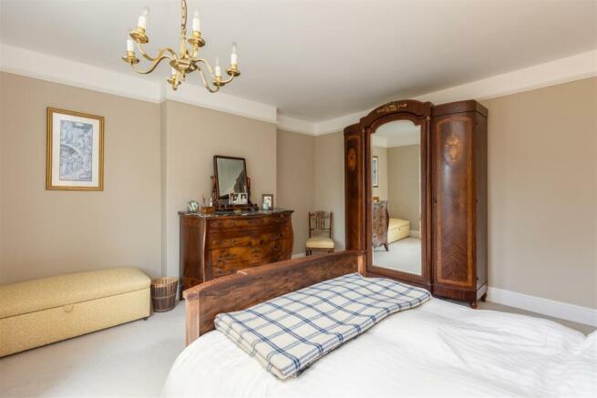 The Avenue 10 Bedroom 2-3.jpg