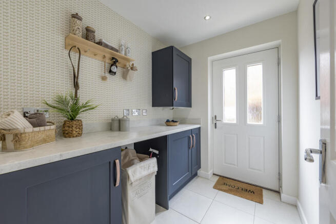4 bed Detached for sale Image 5