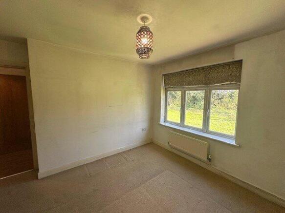 2 bed Flat for sale Image 10
