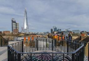Flat 3, 116 118, Bermondsey Street, London SE1 3TX