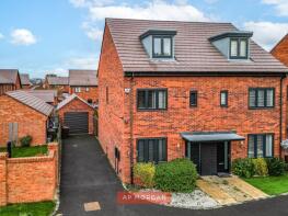 15, Ken Wilkinson Drive, Shirley, Solihull B90 8DD