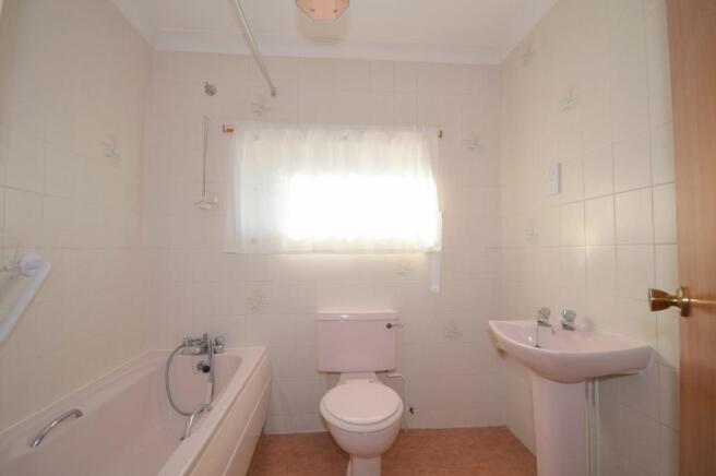 Photo 12