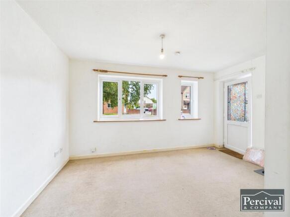 Berkley Close, Highwoods, Colchester, Essex, CO4 photo 4