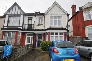27, Satanita Road, Westcliff-on-sea SS0 8DD