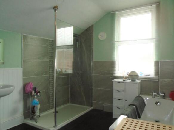 Photo 9