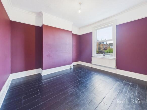 4 bed Semi-Detached for sale Image 10