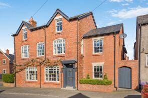 West End House, Church Street, Malpas SY14 8PH