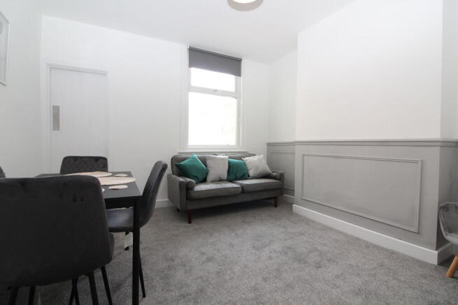 1 bed House to rent Image 8