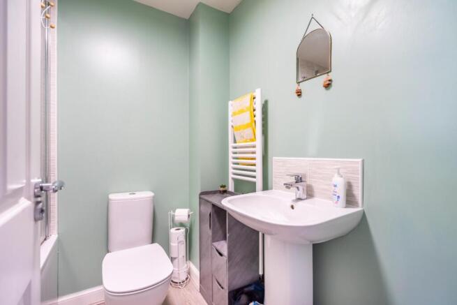 2 bed Semi-Detached for sale Image 11