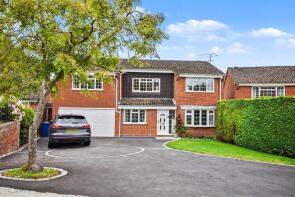 43, Windermere Way, Farnham GU9 0DE