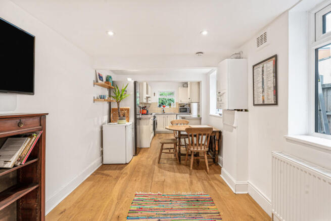 Kitchen/Dining