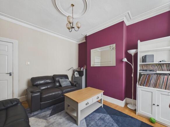 2 bed Terraced for sale Image 5