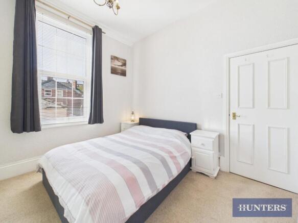 2 bed Flat for sale Image 8