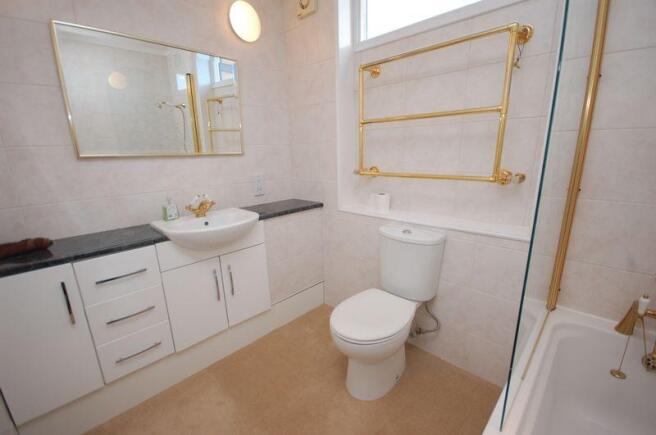 ensuite bathroom