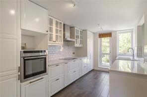 45, Cheryls Close, London SW6 2AY