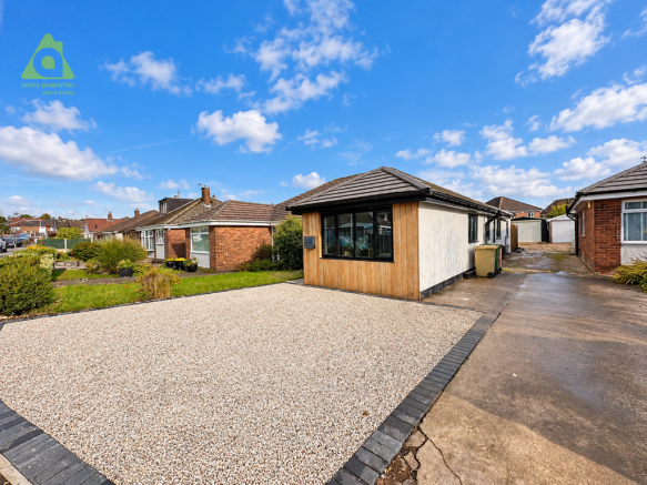 Collins Lane, Westhoughton, BL5 2HB photo 2