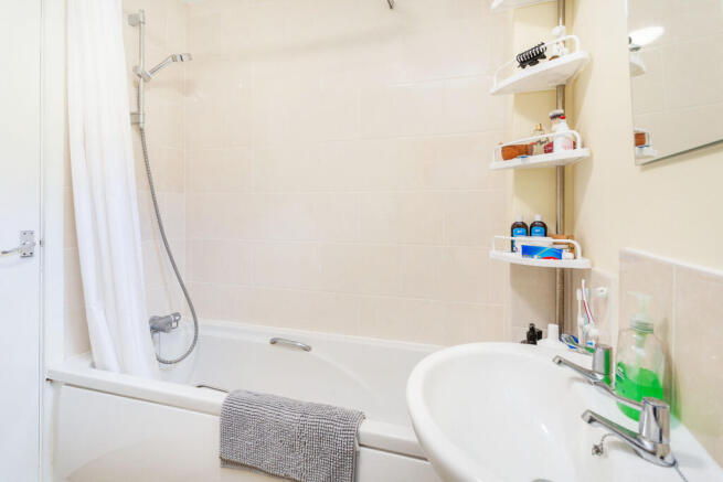 bathroom b