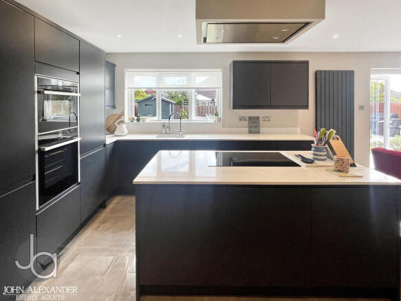 20250826_12131046...