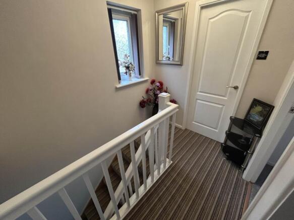 3 bed Detached for sale Image 10